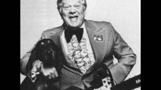 Jerry Clower  Uncle Versies Trial [upl. by Anura466]