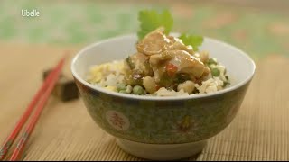 Chilikip met cashewnoten en nasi goreng [upl. by Huggins285]