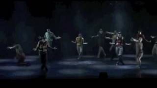 La danse efficace de Hofesh Shechter [upl. by Julieta624]