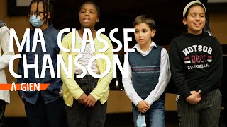 FRANCOFOLIES DEMAIN Ma Classe Chanson  Gien avec Brö [upl. by Atsillak]