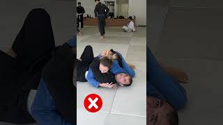 ERRO DE FAIXA BRANCA 😱 bjj jiujitsu oss [upl. by Iad]