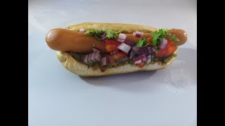 Recette du hot dog à la mexicaine [upl. by Eilyk46]