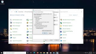 Jak usunąć kłódkę lub ikonę kłódki z napędów w Windows 1011 [upl. by Ssew764]