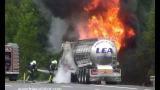 Fire truck Incendio de camión en AP68 Arrigorriaga [upl. by Anerec763]