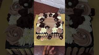 cake garnishing yt trendingshorts chocolate trending viralvideo squareone youtubeshorts [upl. by Schreiber]