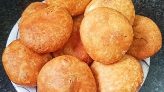 हलवाई जैसी खस्ता करारी मूंग दाल की कचोरियाँ  Khasta Kachori Recipe  CookWithNisha [upl. by Akemak]