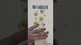 Beautiful flower diy book marker✨🌼💮flowersbookmarkerartcraftideatapeKaviartandcrafts7 [upl. by Hemphill]