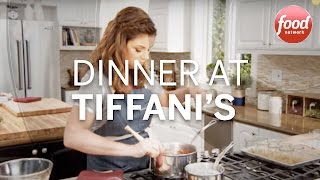 Dinner at Tiffanis martes a las 1800 COL  2000 ARG  Food Network Latam [upl. by Catherine]