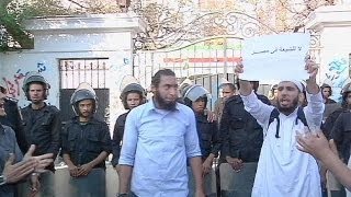 Cairo salafiti protestano contro lIran [upl. by Troyes468]