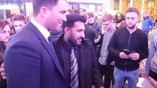 EDDIE HEARN MAKES TIME FOR FRAMPTON QUIGG FANS IN MANCHESTER  QUIGG v FRAMPTON [upl. by Zalea]