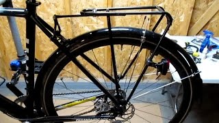 Tubus Fly Pannier Rack First Impressions Commuter Bike Rack BikeBlogger [upl. by Enneles]