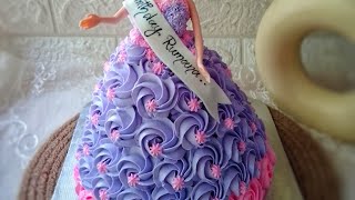 barbie cake decoration 💃cakedecorations cakestyle zahrascake cakedesign respect luke cake [upl. by Beltran]