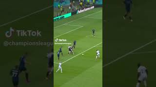 MBAPPÉ Y SU HABILIDAD futbolista realmadrid regates ⚽👌 [upl. by Alic]