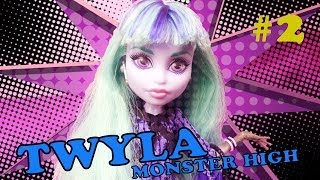 Обзор и история куклы Монстер Хай  Твайла Twyla Monster Nigh [upl. by Dick]