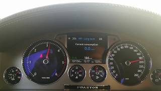 VW PHAETON 30 TDI 200 kmh fuel consumption  Autobahn Germany [upl. by Sterner]