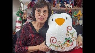 Cojines Navideños con Bordado Ayacuchano 2023 Diseño de Pingüino Navideño [upl. by Slayton]