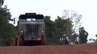 Oshkosh M1070 hauling logs Super heavy 8 x 8 tractor with lowbed trailer Part 4 [upl. by Analim537]