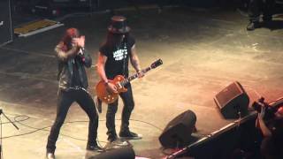 Nightrain  Slash ft Myles Kennedy live in Argentina 10411 [upl. by Gower578]