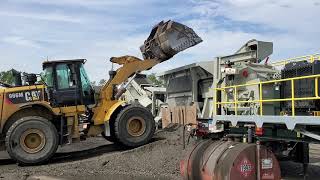 LippmannMilwaukee 4800R Impactor Crushing Recycled Asphalt [upl. by Monahan]