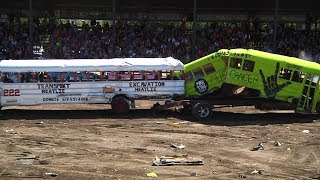 Demolition derby  BIG BUS  Lachute 2018 [upl. by Aillimat]