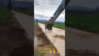 bridgecollapses demolitionvideo crane excavator cutebaby33333 [upl. by Nyllij]