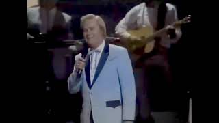 George Jones amp Randy Travis  A Few Ole Country Boys ACM Awards 1990 [upl. by Fifi482]