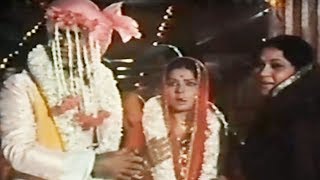 Shashi Kapoor marry Rakhee  Jaanwar Aur Insaan  Bollywood Scene 915 [upl. by Ulric623]