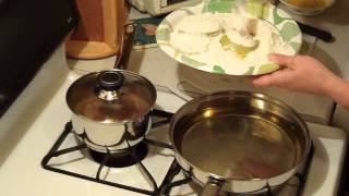 How to cook fried green tomatoes [upl. by Nikolia]