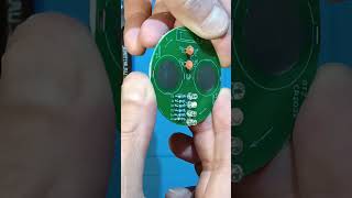 PCB Soldering Build Spinning TopPrintplaatje Solderen Bouwen Draaitol diy [upl. by Boleslaw482]