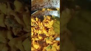 Pakodi recipe pakodirecipe trendingshorts viralshort food easyrecipe [upl. by Yelsnia]