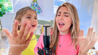 3 Year Old Sings with Mom🥺 adorable [upl. by Leacim]