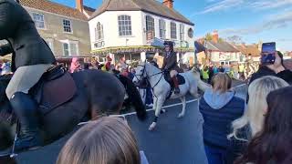 Berkeley Hunt in Thornbury High Street on Boxing Day 2022 [upl. by Gregg]