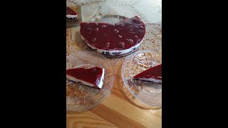 Nepečená cheesecake tortatvarohováželatínová torta s jahodami videorecept Recepty Bodka [upl. by Esiahc238]