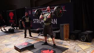 Blind Strongman does axle clean and press [upl. by Htilil]