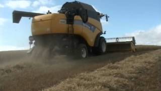 New Holland CX8090 Harvester [upl. by Manfred]