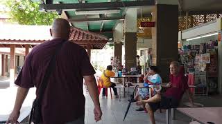 Hawker Culture Singapore  Nostalgic Singapore  Whampoa Hawker Centre  Walk 97 [upl. by Lynda]