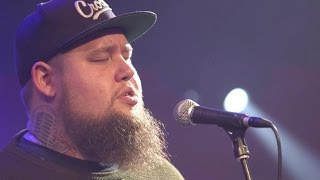 Ragnbone man  Is This Love Bob Marley en version soul acoustique [upl. by Ettegdirb]