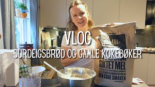 Vlog  Enkelt surdeigsbrød og gamle kokebøker [upl. by Gustafsson37]