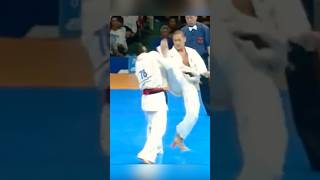 Amazing 😱Kyokushin Uchi Mawashi Kick 🔥reel youtubeshorts youtube [upl. by Orodoet]