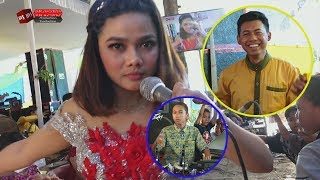 Gede Roso NbDilarang Ketawa Kenceng2  Campursari ARSEKA MUSIC Live Bangak Sine Sragen [upl. by Can]