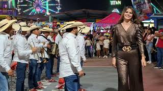 así nomas estubo la kema d Castillo en el Sierre d feria aca en Ciudad altamirano guerrero 🌎 cali [upl. by Selym879]