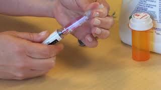 How to remove the needle from the insulin pen [upl. by Pesvoh]