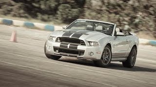 Ford Mustang Shelby GT500 Convertible 2013 a prueba  Autocosmos [upl. by Zavras]