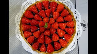 TARTE AUX FRAISES FACILE  Sans crème patissière [upl. by Clary]