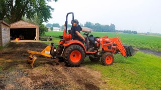 Grading Driveway w Rear Blade Kioti CX2510 Compact Tractor [upl. by Shwalb]