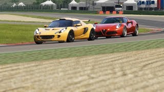 Alfa Romeo 4C vs Lotus Exige 240R at Vallelunga [upl. by Anonyw]