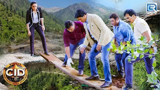 Team CID फसी एक खौफनाक पहाड़ो के बिच  CID  Full Episode [upl. by Forras]