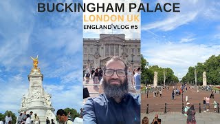 BUCKINGHAM PALACE LONDON ENGLAND UK [upl. by Rattray]