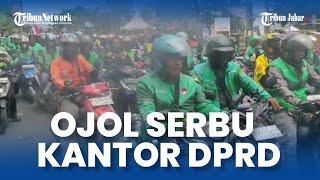 Breaking News Ratusan Pengemudi Ojol di Cirebon Gelar Aksi Unjuk Rasa Sampaikan Enam Tuntutan [upl. by Druci]