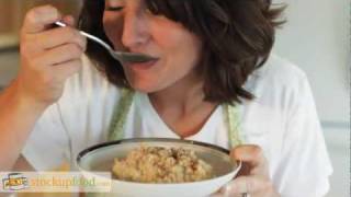 ‪How to Make Homemade Oatmeal From Your Long Term Food Storage‬ [upl. by Lairea]